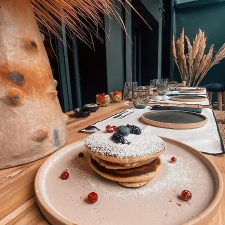 Noelle Mountain شقة فندقية 4*